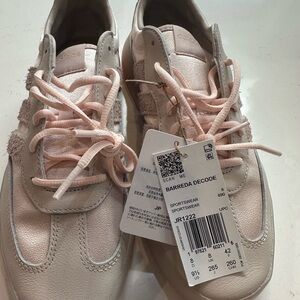 Adidas Women's Soft Pink Sneakers